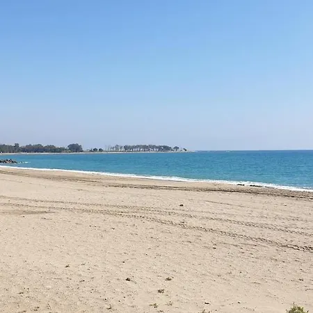 Apartment Homes Of Spain: Beachfront With Private Pool At Paraiso Playa Vera