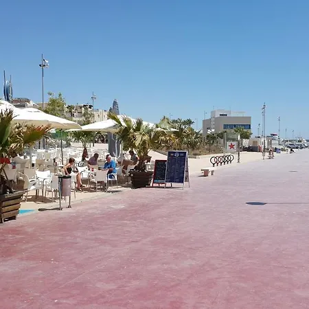 Apartment Homes Of Spain: Beachfront With Private Pool At Paraiso Playa Vera