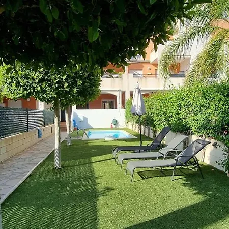 Homes Of Spain: Beachfront With Private Pool At Paraiso Playa * Vera