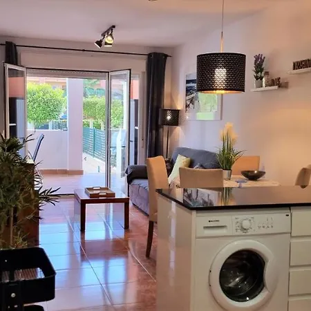 Homes Of Spain: Beachfront With Private Pool At Paraiso Playa Apartment *